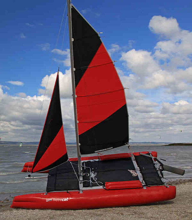 STRONG WIND - SAIL SET